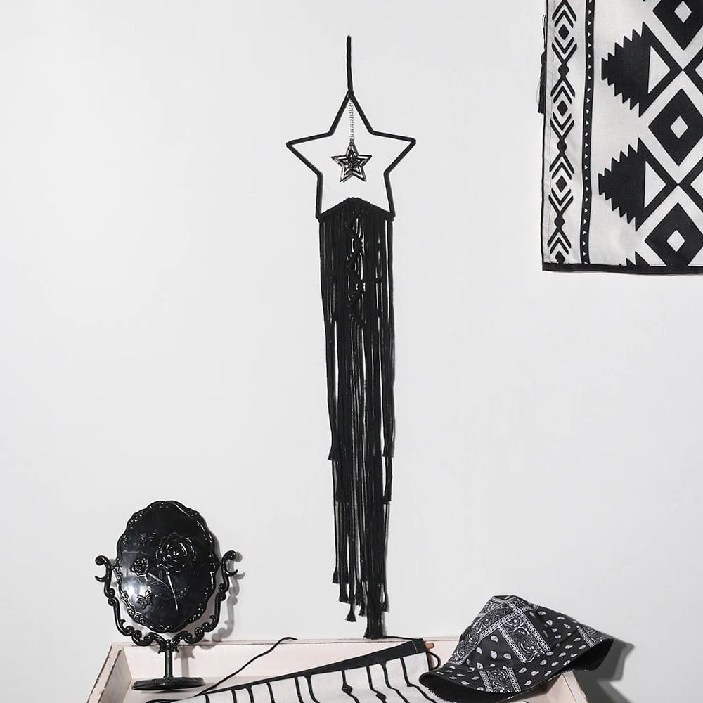 Attrape-Rêves Noir en Macramé Artisanale Esprit Macramé