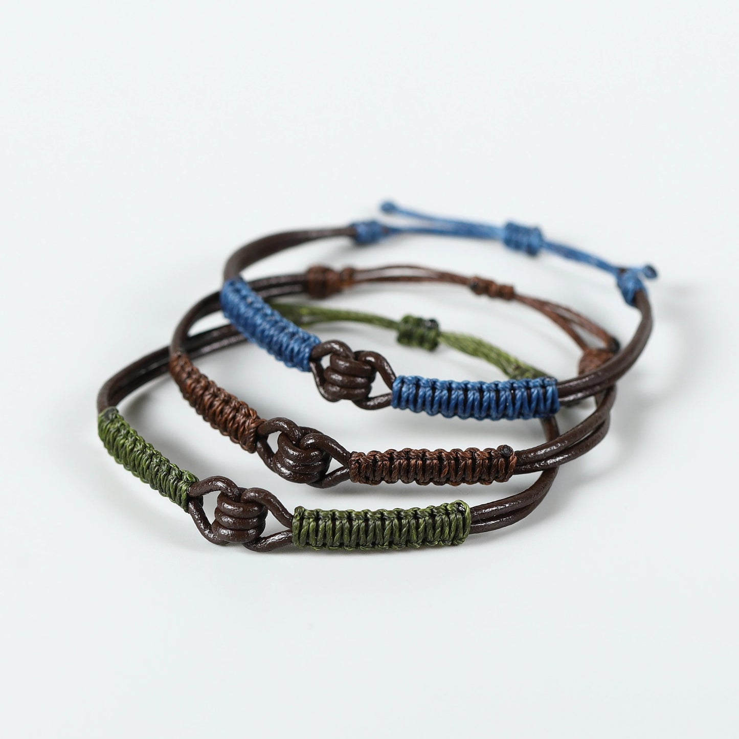 Bracelet Macramé Élégance Masculine Esprit Macramé