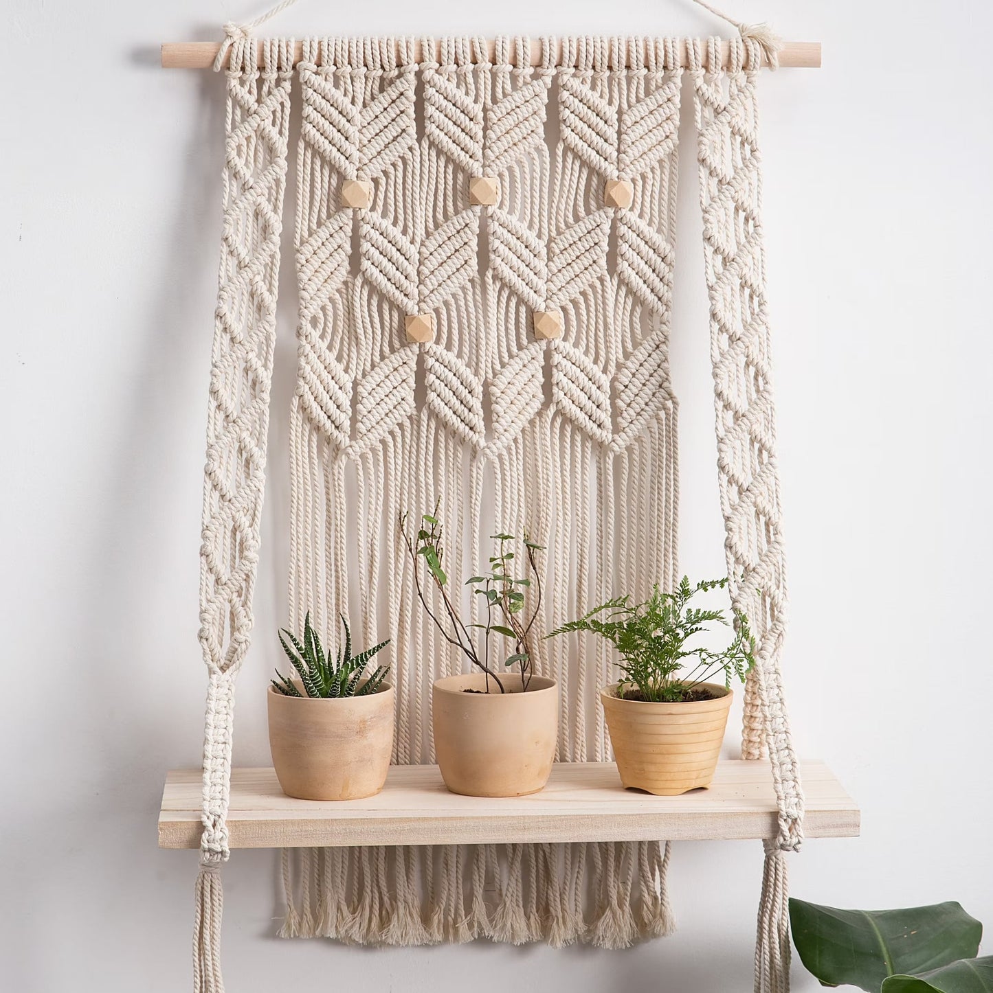Étagère en Macramé avec perles élégantes Esprit Macramé