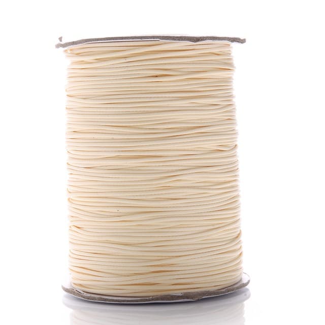Fil ciré Linhasita beige 2mm - Enroulez-vous de 20m de qualité ! Esprit Macramé