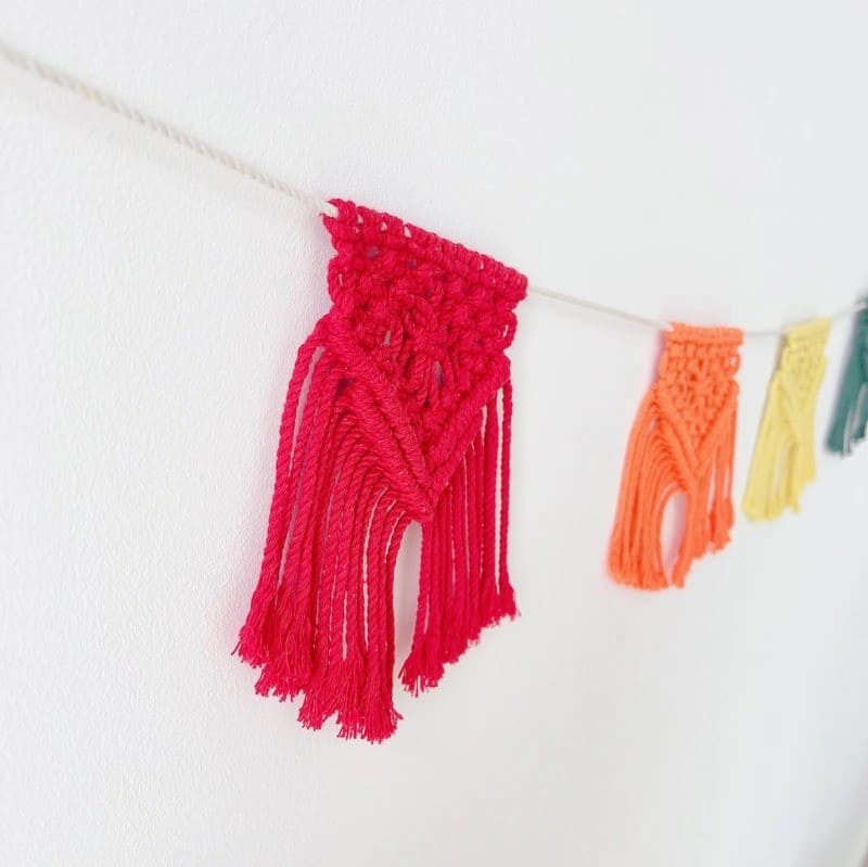 Guirlande Fanion en Macramé Élégance Esprit Macramé