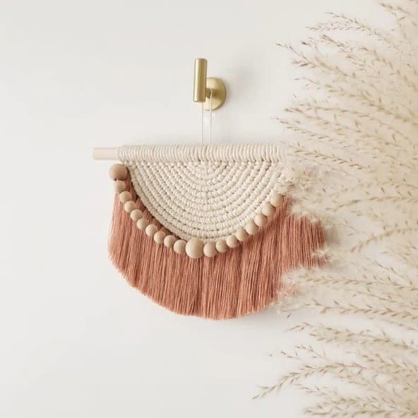 Macramé mural chic avec perles élégantes Esprit Macramé
