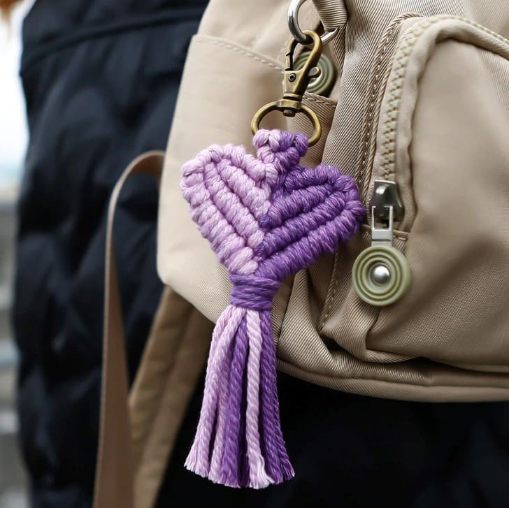 Porte-clé Cœur en Macramé Atelier Créatif Esprit Macramé