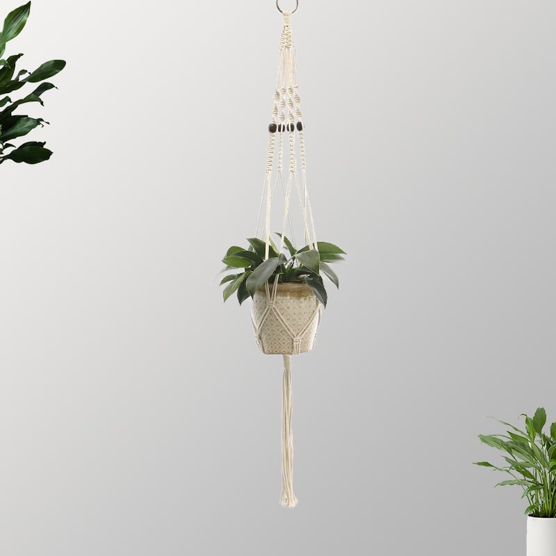 Suspension artisanale en perles de bois et Macramé Esprit Macramé