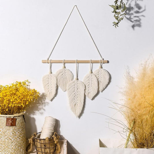 Plume en Macramé : Élégance Murale Artisanale Esprit Macramé