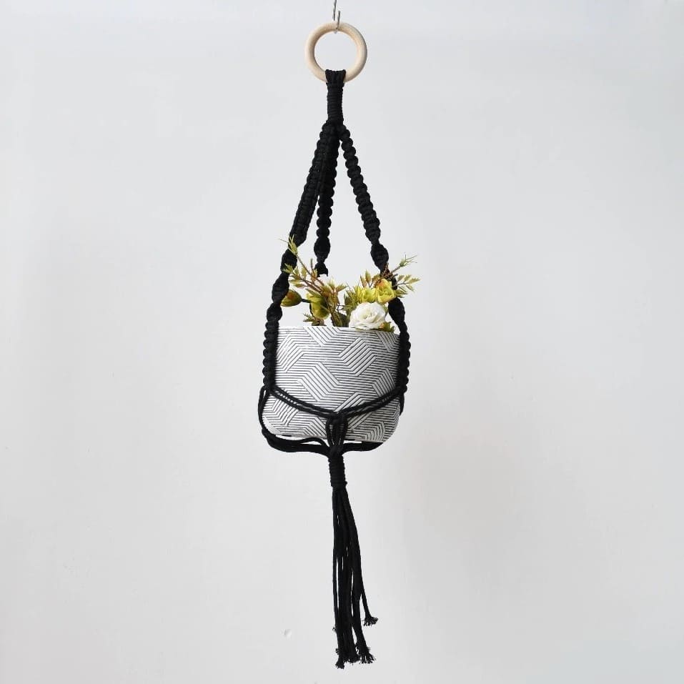 Suspension de Plante Macramé Noir Élégance Esprit Macramé